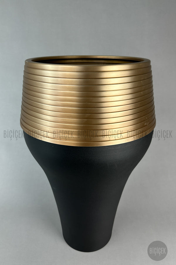 Cleopatra Saksı 70cm Si̇yah Gold
