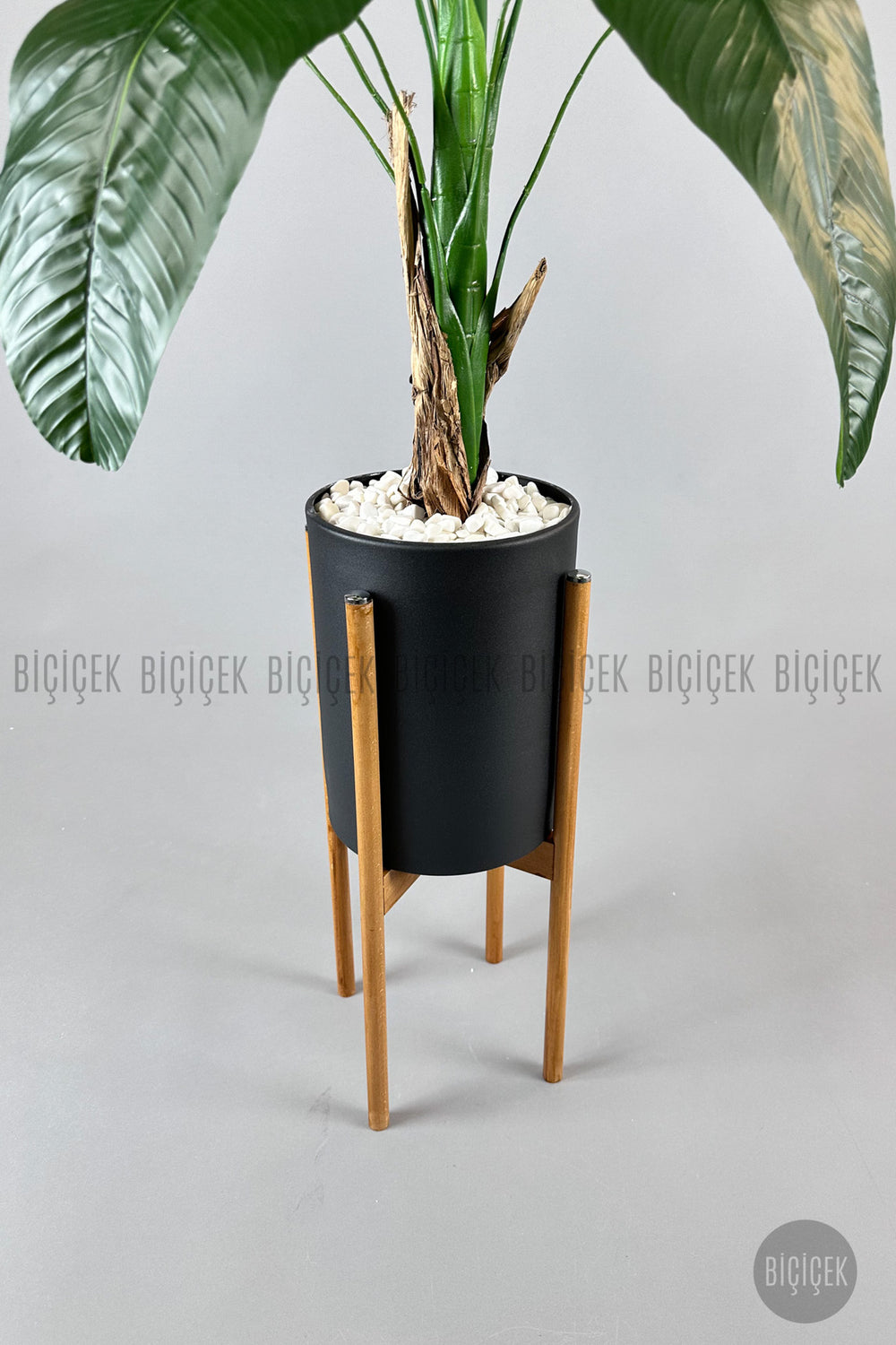 Yapay Muz Ağaci 125 Cm Ayakli Siyah Metal Saksıda