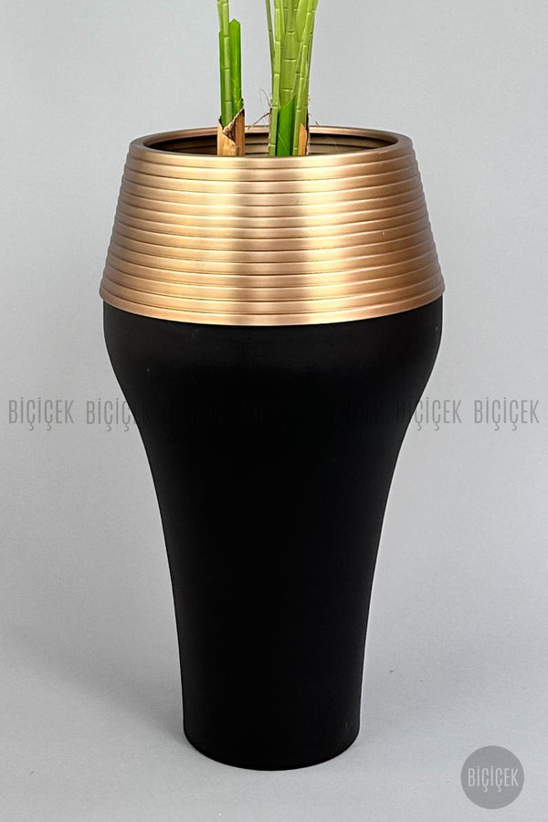 Yapay Starli̇ce 230 Cm Bambu Gövdeli̇ 22 Yapraklı Si̇yah Gold Cleopatra Saksıda